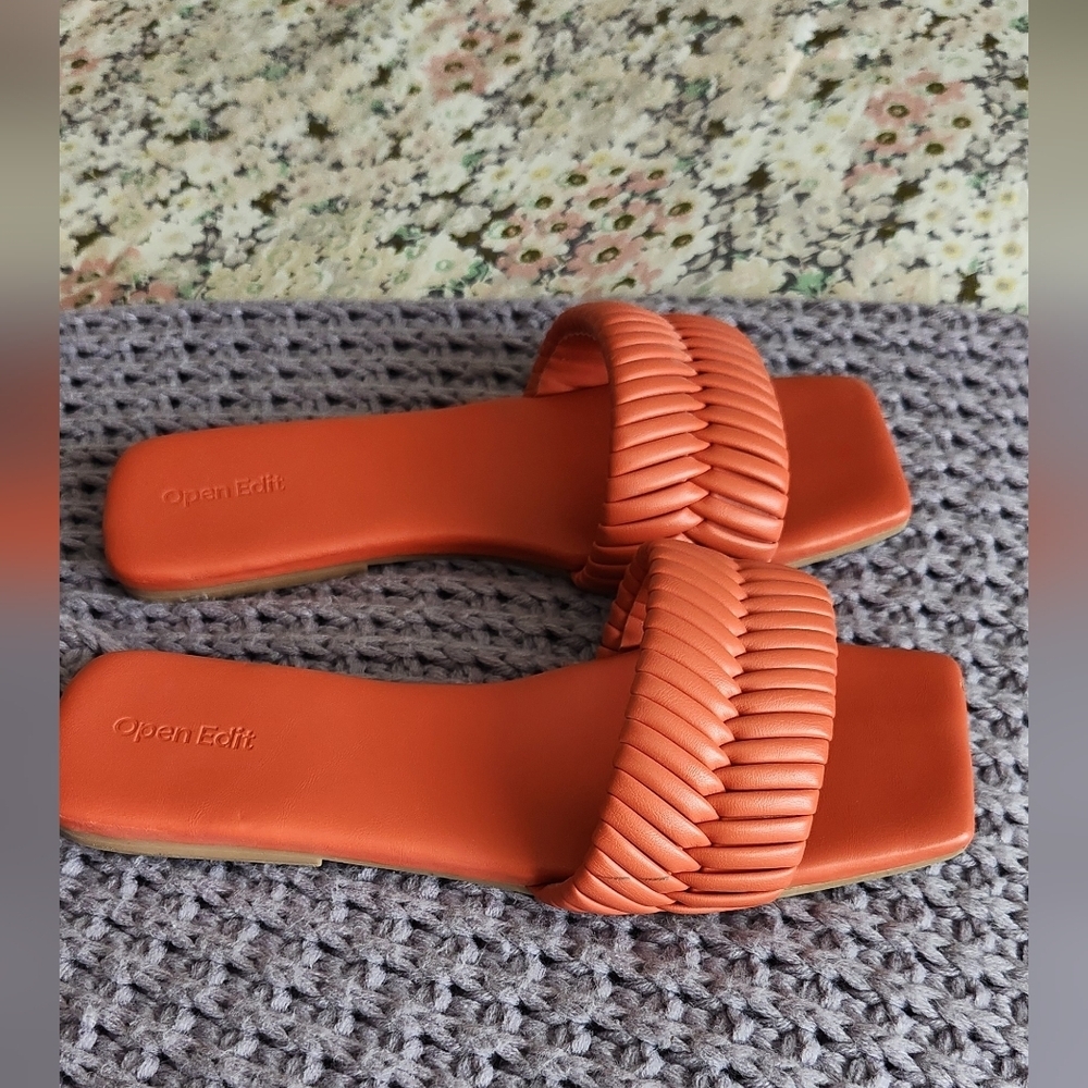 Open Edit Sandals - Picture 5 of 5